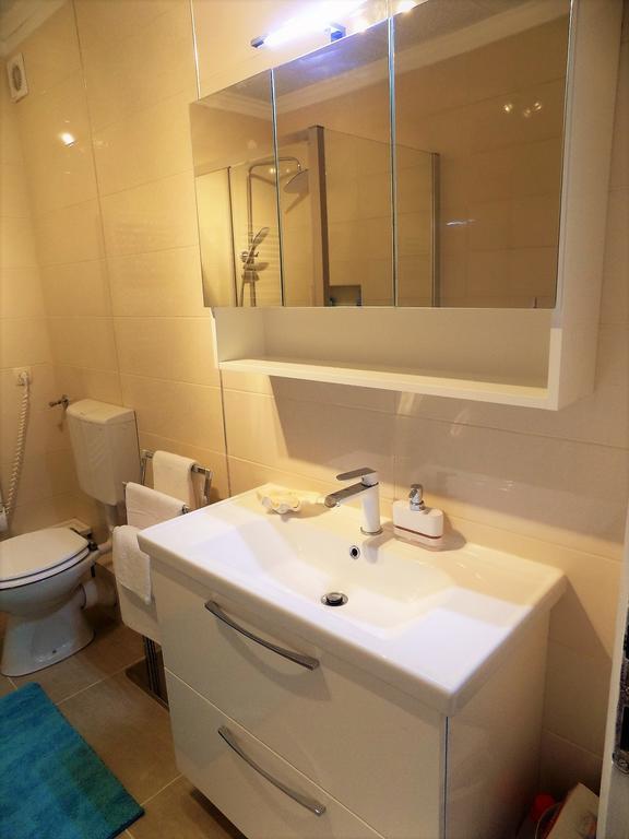 Apartment Anamarija Нивице Экстерьер фото